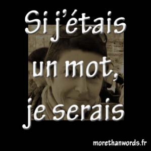 Cécile Courtais est la 3e personne qui a bien voulu répondre à notre questionnaire. Ses réponses commencent de la façon suivante : "Je mets en scène les mots et les idées..."